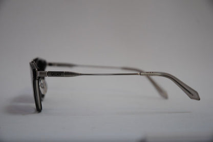 Silver Grey Quay designer glasses, One Size
