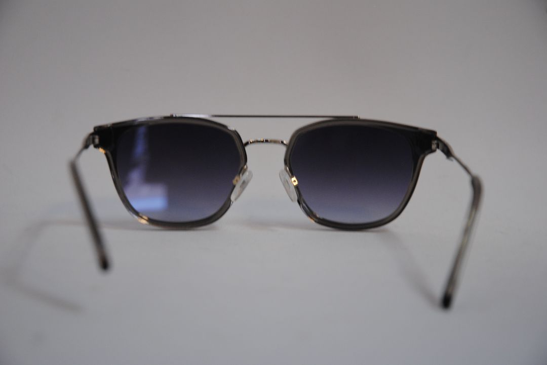 Silver Grey Quay designer glasses, One Size