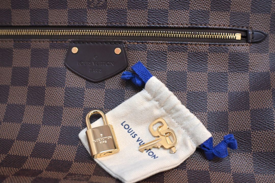 Louis Vuitton lena MM