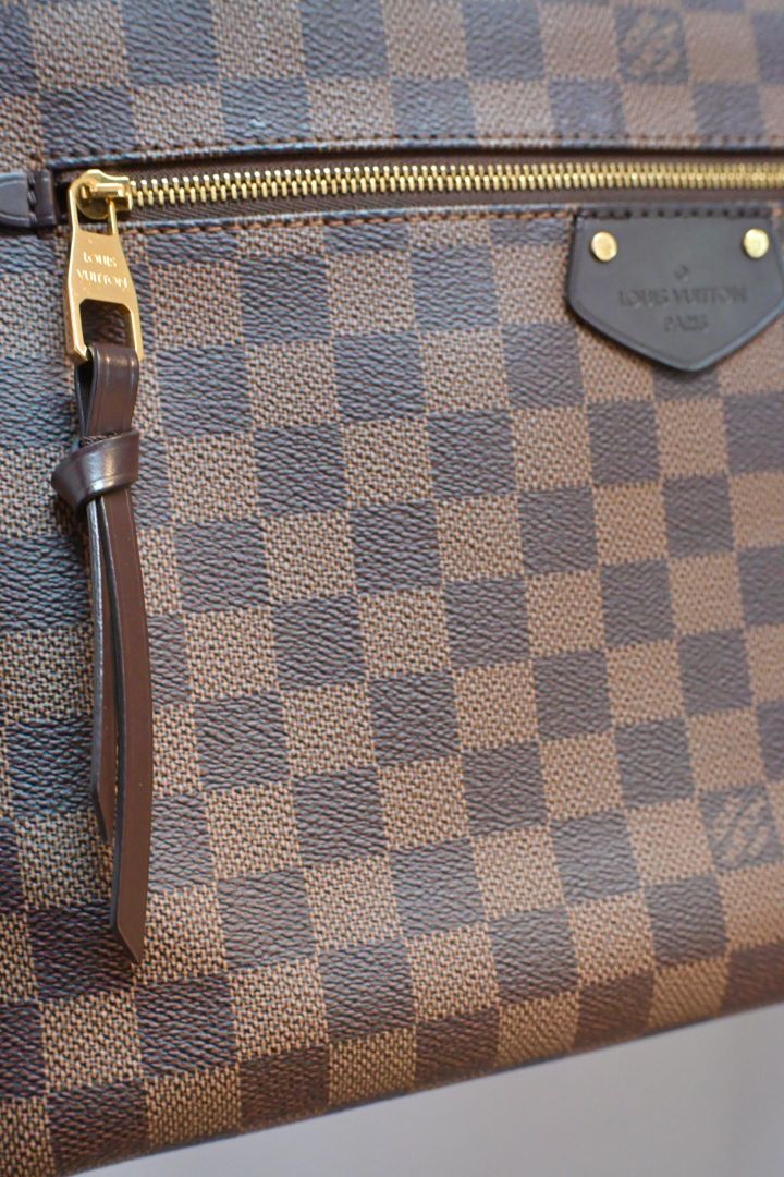 Louis Vuitton lena MM