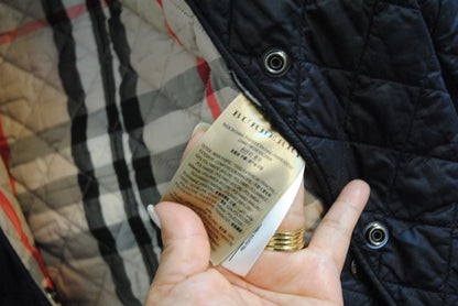 navy Burberry Designer coats, Dimensions (Approximate – Women’s Size Medium / UK 10 / US 6-8)** Bust (flat): 19 in Length (shoulder to hem): 26 in Sleeve Length: 24 in Shoulder to Shoulder: 15.5 in Fit: Slim tailored fit, hits at the hip Closure: Snap but