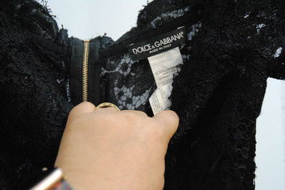 black Dolce & Gabbana floral lace sheath dress, 6Bust: 34–35 in Waist: 28–29 in Hips: 37–38 in Length: 42 in Sleeve Length: 24 in Fit: Body-skimming sheath with slight stretch