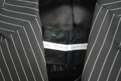 black and white pinstripes Dolce & Gabbana pinstripe suit, Dimensions (Approximate – Size 50 EU / 40 US) Blazer Chest (Pit to Pit): 21 in Blazer Length (Shoulder to Hem): 30.5 in Shoulder Width: 18 in Sleeve Length: 25 in Pants Waist: 34 in Inseam: 32 in