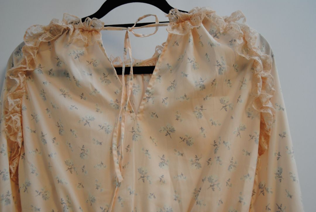 blush floral Walter Baker lace detail peasant blouse, S