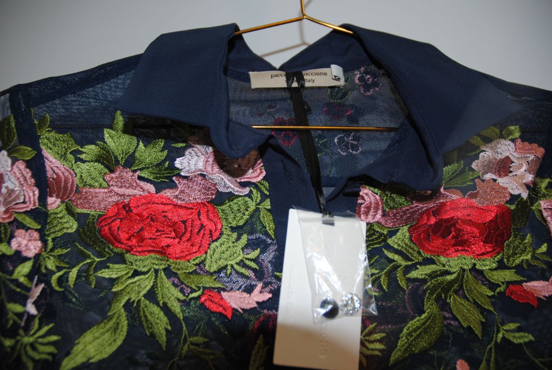 navy Piccione Piccione sheer embroidered blouse, L Bust (flat): ~19” Length (shoulder to hem): ~26” Sleeve Length: ~23”