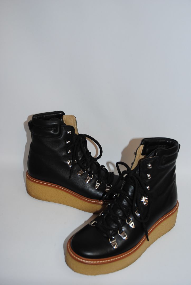 black Hermès Mountain Lace-Up Boots, 42 EU