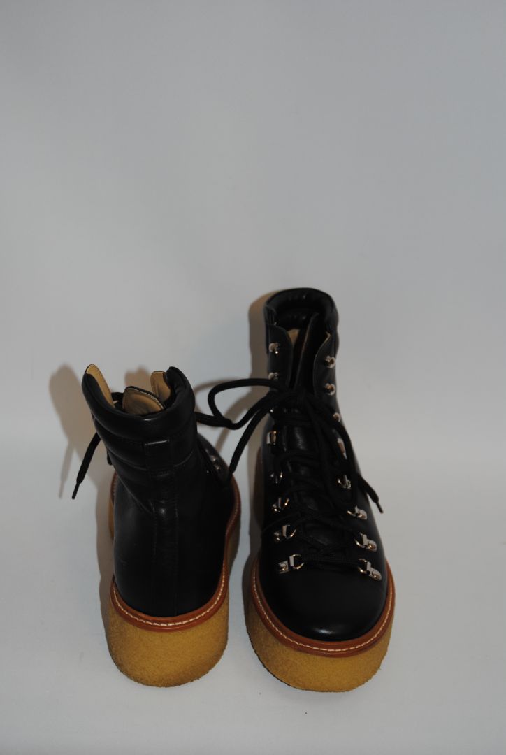black Hermès Mountain Lace-Up Boots, 42 EU