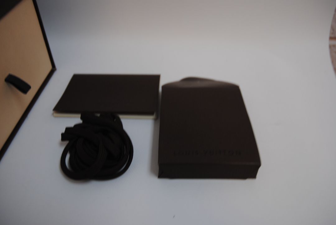 Ebene Damier Louis Vuitton Ebene canvas, 41 EU