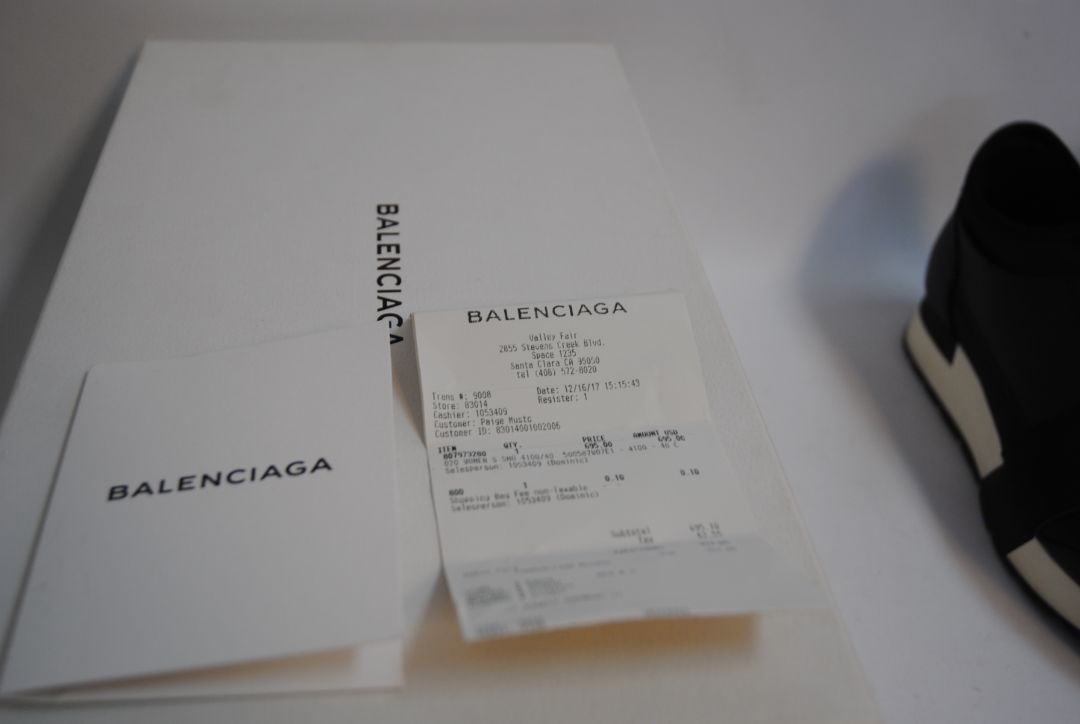 Navy Blue Balenciaga race runner sneakers, 41 EU