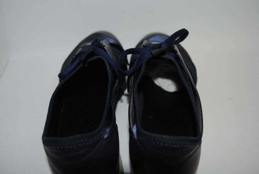 Navy Blue Balenciaga race runner sneakers, 41 EU