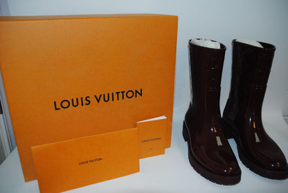 Bordeaux Louis Vuitton Silhouette Ankle Rain Boots – Monogram Vernis Rubber in Bordeaux