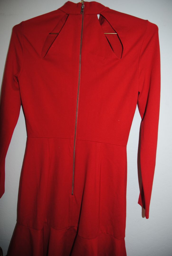 red Alice + Olivia red cut out detail dress, 4