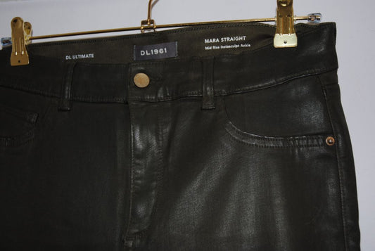 green DL1961 Mara straight leg, 31 waist