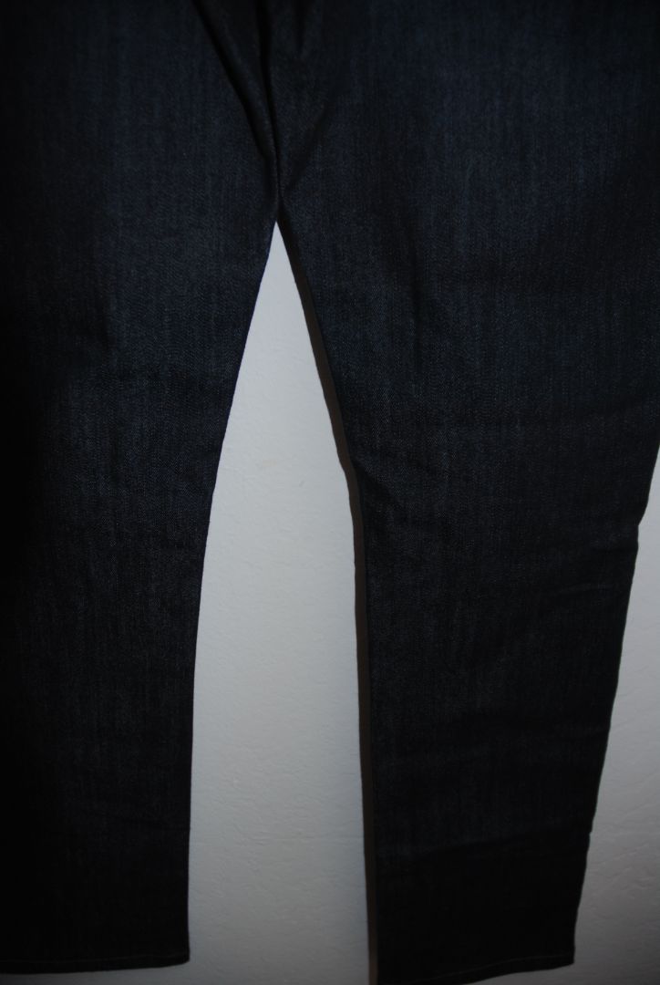 dark denim Paige mid rise flare, 27