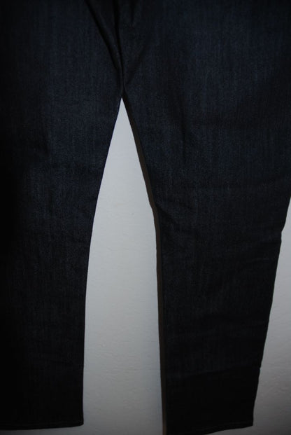 dark denim Paige mid rise flare, 27