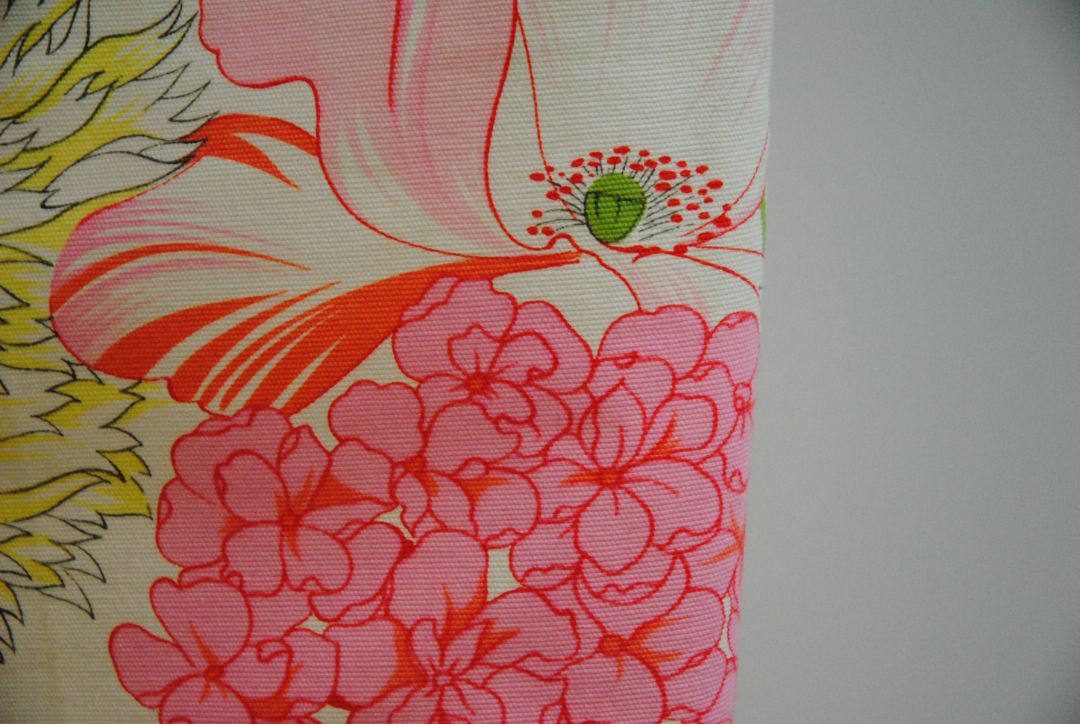 floral Burberry Bold Floral Capri Pants, 8