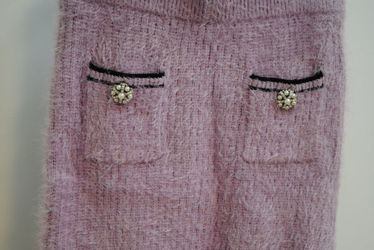 lilac Self Portrait Fuzzy Knit Skirt, 8M/Waist: ~13.5” across (unstretched) Length: ~16” from waist to hem Best fits: US S(check stretch content for flexibility)