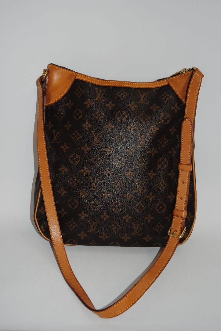 monogram Louis Vuitton Odeon GM Monogram Crossbody Bag, Width: 12.6 in (32 cm) Height: 13.8 in (35 cm) Depth: 2.8 in (7 cm) Strap Drop: Adjustable up to 22 in (crossbody or shoulder wear)