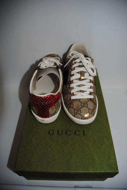 monogram Gucci Supreme Sneaker with Bees and Stars Embroidery, Fit: Typically runs true to size; narrow cut Sole Height: Approx. 1.2 in (3 cm)  EU 35