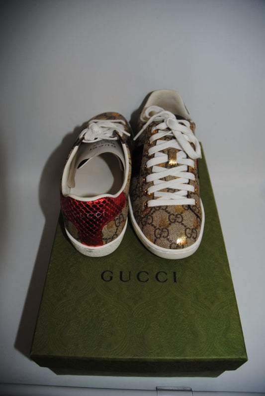 monogram Gucci Supreme Sneaker with Bees and Stars Embroidery, Fit: Typically runs true to size; narrow cut Sole Height: Approx. 1.2 in (3 cm)  EU 35