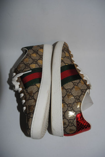 monogram Gucci Supreme Sneaker with Bees and Stars Embroidery, Fit: Typically runs true to size; narrow cut Sole Height: Approx. 1.2 in (3 cm)  EU 35