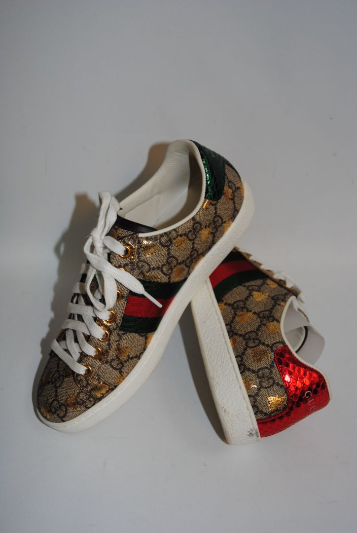 monogram Gucci Supreme Sneaker with Bees and Stars Embroidery, Fit: Typically runs true to size; narrow cut Sole Height: Approx. 1.2 in (3 cm)  EU 35