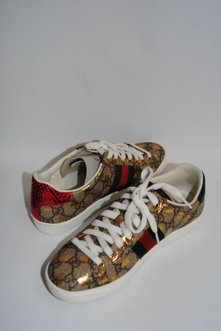 monogram Gucci Supreme Sneaker with Bees and Stars Embroidery, Fit: Typically runs true to size; narrow cut Sole Height: Approx. 1.2 in (3 cm)  EU 35