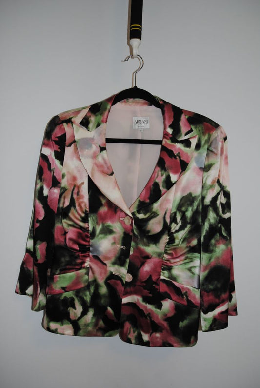floral Armani Collezioni Floral Ruched Silk-Blend Blazer, Shoulder to shoulder: 16 in (41 cm) Bust: 20 in (51 cm) Length: 24 in (61 cm) Sleeve: 18 in (46 cm) (3/4 sleeve length)(Tailored fit with slight waist cinch)