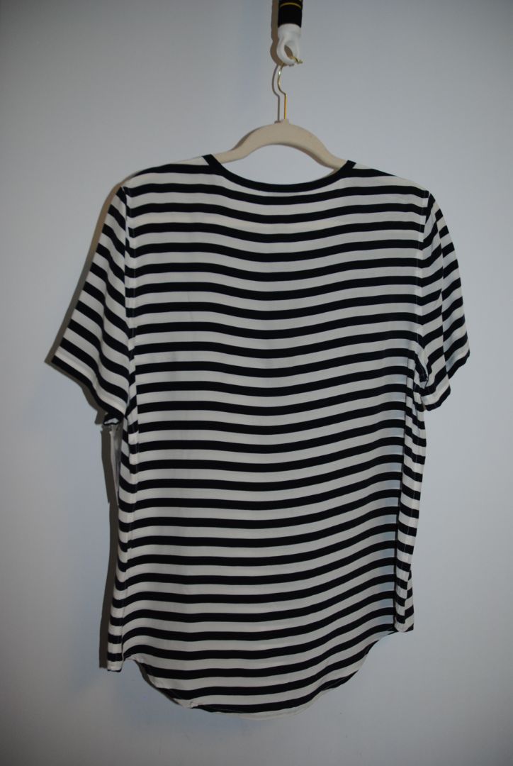 navy and white Equipment striped silk blouse, Bust: 19 in (48 cm) Length: 25 in (64 cm) Sleeve: 7 in (18 cm)(Relaxed, slightly curved hem)