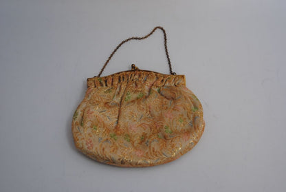 brocade NA brocade evening designer bag, 📏 Dimensions Width: 7 inches (17.8 cm) Height: 5.5 inches (14 cm) Depth: 1.5 inches (3.8 cm) Chain Drop: 6 inches (15 cm)