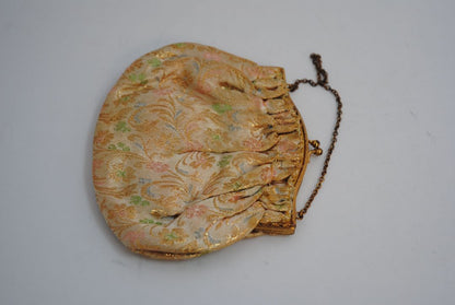 brocade NA brocade evening designer bag, 📏 Dimensions Width: 7 inches (17.8 cm) Height: 5.5 inches (14 cm) Depth: 1.5 inches (3.8 cm) Chain Drop: 6 inches (15 cm)