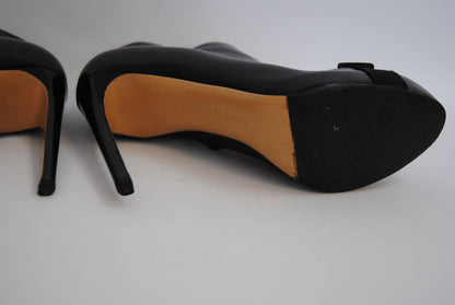 black Salvatore Ferragamo vara bow ankle boots, 9