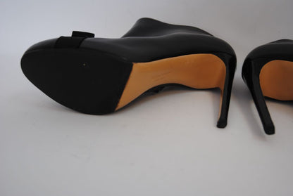 black Salvatore Ferragamo vara bow ankle boots, 9