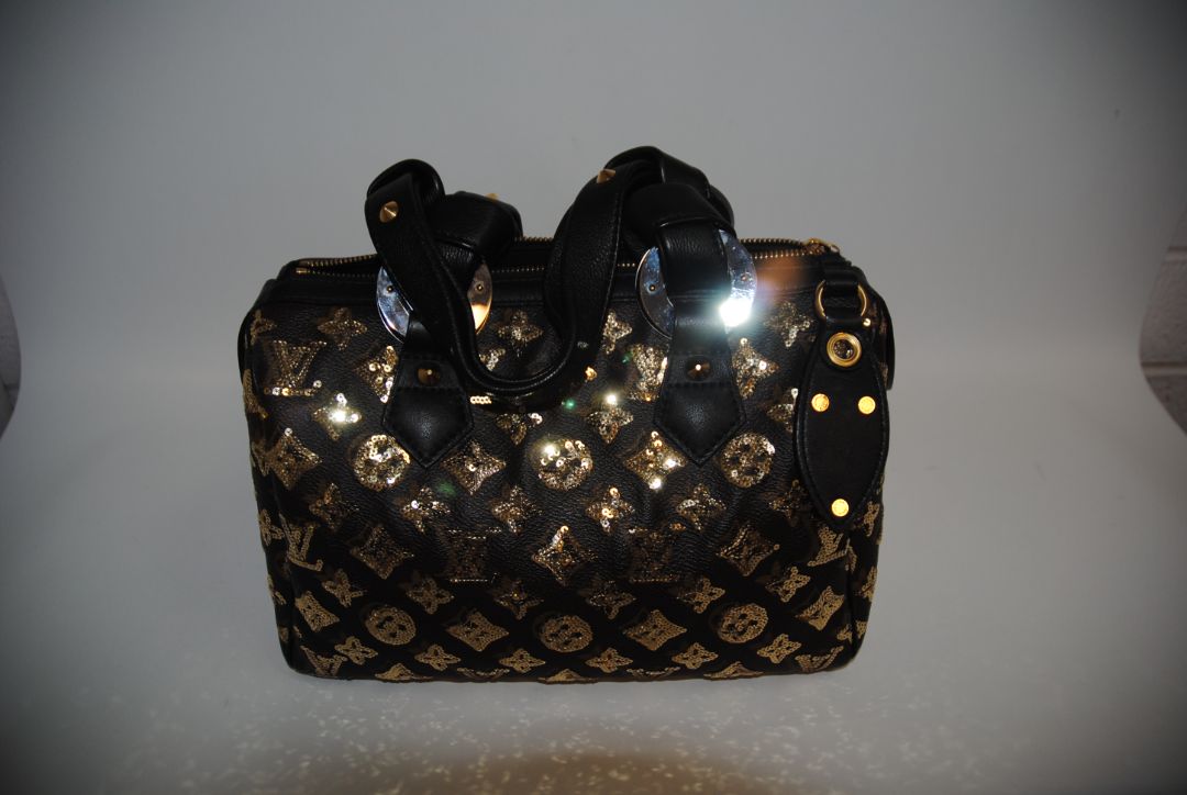 monogram embelished Louis Vuitton Sunshine Express Speedy LIMITED Edition, W ≈ 11″, H ≈ 8″, D ≈ 7″.  Speedy 30 sizing (30 cm ~11.8″ width)approx. 11.8″ (W) × 7.5″ (H) × 5.5–6″ (D).