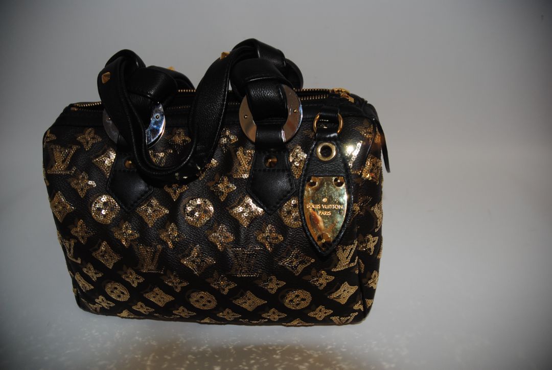 monogram embelished Louis Vuitton Sunshine Express Speedy LIMITED Edition, W ≈ 11″, H ≈ 8″, D ≈ 7″.  Speedy 30 sizing (30 cm ~11.8″ width)approx. 11.8″ (W) × 7.5″ (H) × 5.5–6″ (D).