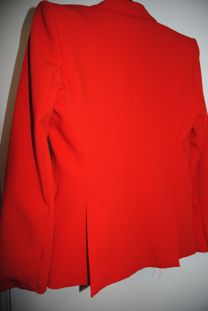 red L'Agence luxe lapel blazer, 6