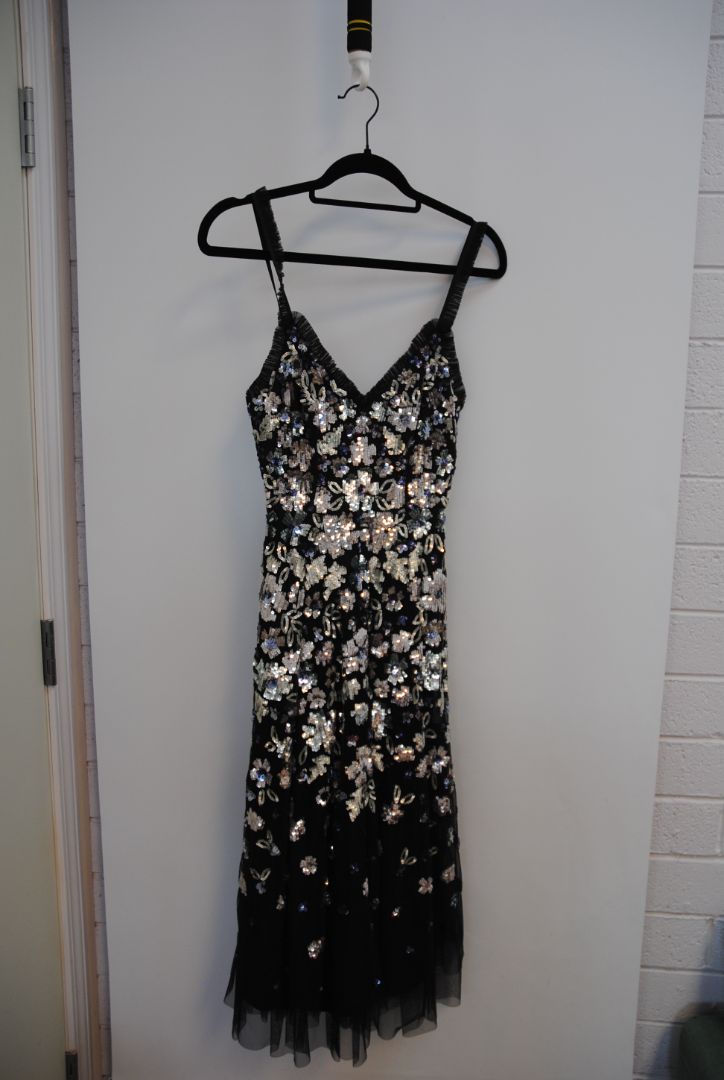 multi color Needle & Thread floral sequins, 6 EU