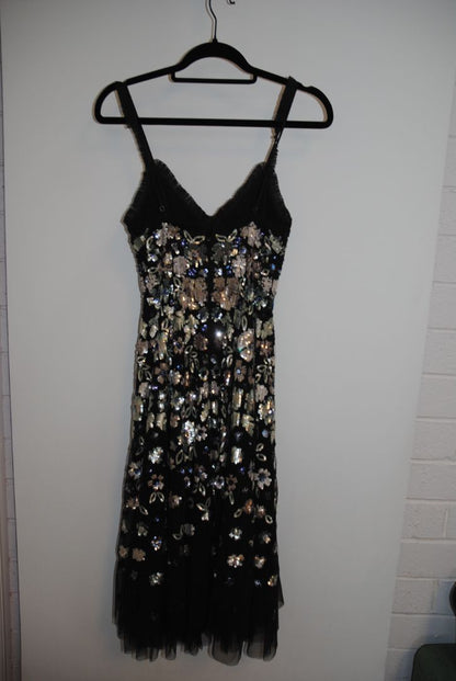 multi color Needle & Thread floral sequins, 6 EU