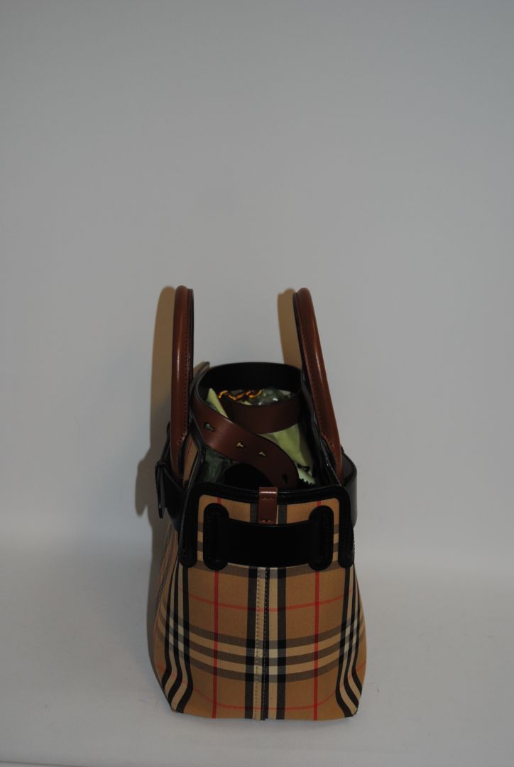 check monogram Burberry Burberry classic check tote with strap, Dimensions: Approx. 40 cm × 30 cm × 12–15 cm (i.e., ~15.7″ W × ~11.8″ H × ~4.7–6″ D) — this falls in line with Burberry’s “Medium Check Tote” style. For example, one similar bag measures W ≈