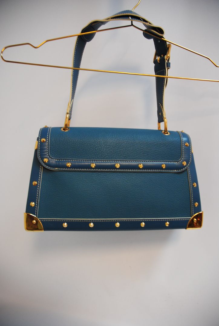 blue suhali Louis Vuitton Sac Le Talentueux, Measurements: Length: 12.2” Height: 8.3” Depth: 4.7” Strap Drop: 10–12” adjustable