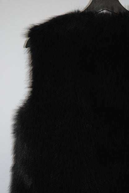 Zbella Black Faux Fur Vest S