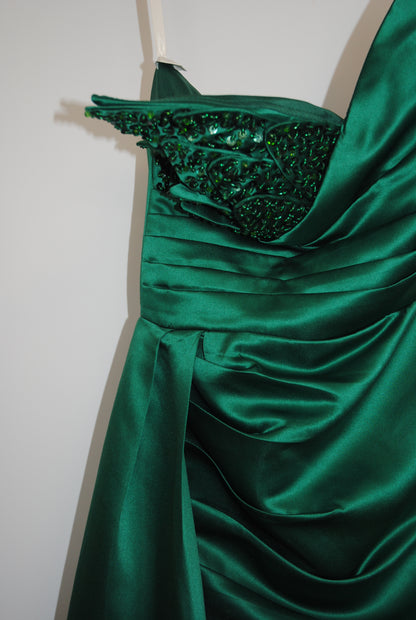 emerald green no brand  Formal Strapless gown, one size