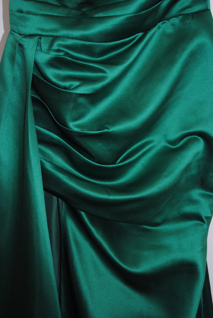 emerald green no brand  Formal Strapless gown, one size