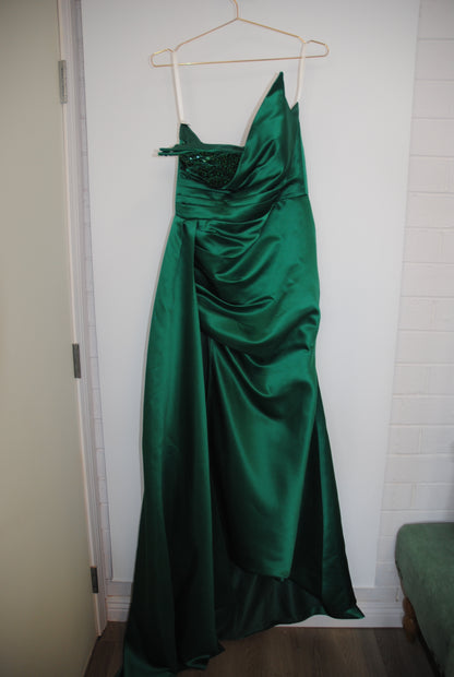 emerald green no brand  Formal Strapless gown, one size