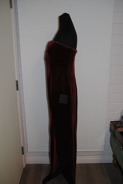 burnt sienna Lulus sweetheart neckline velvet gown, L
