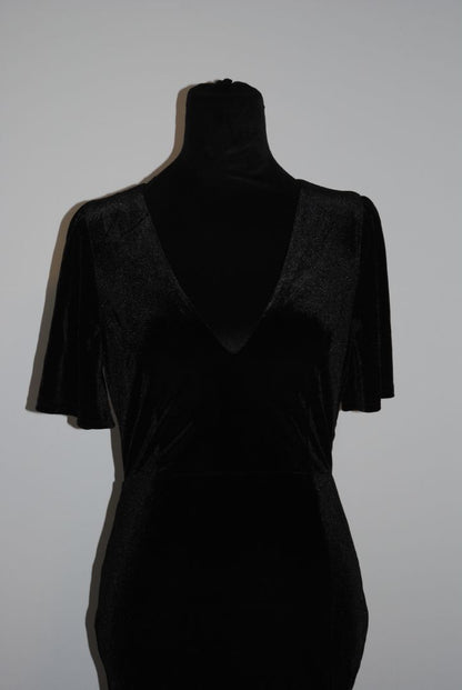 Lulus Black Flutter Velvet Maxi Dress S