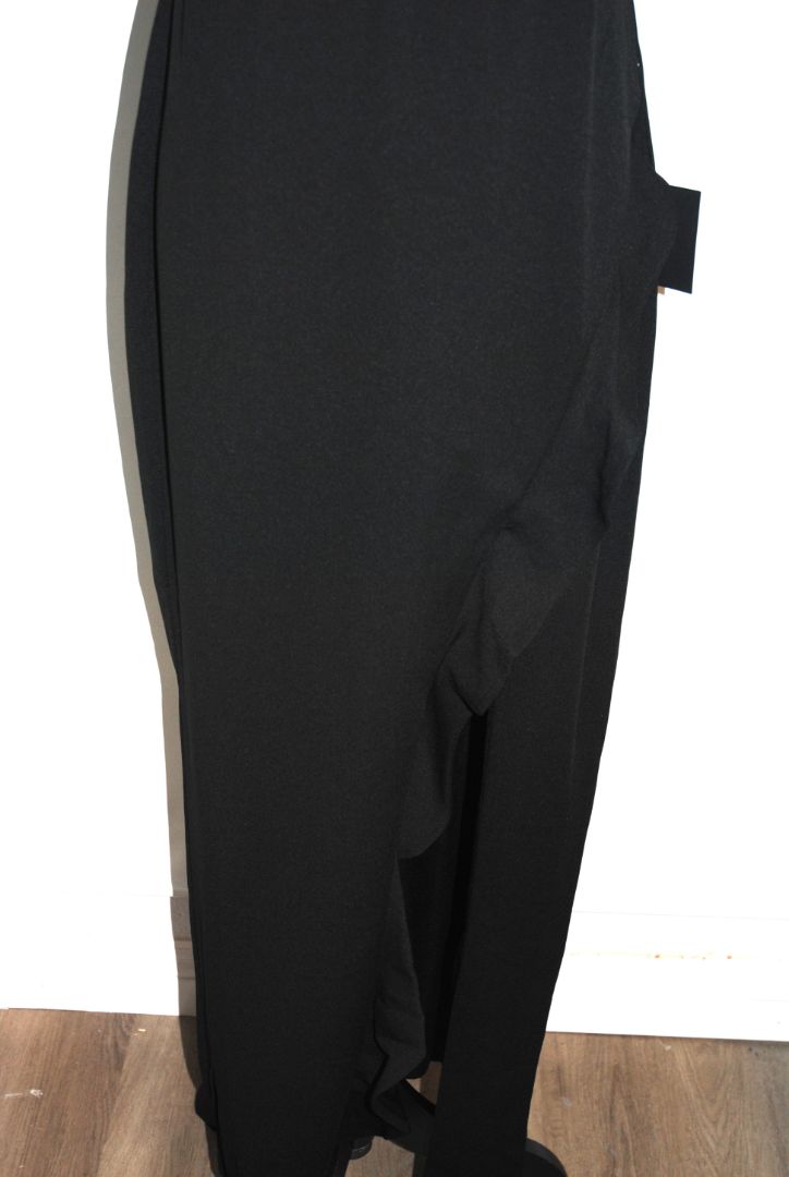 Lulus Black Strapless Ruffle Slit Gown M