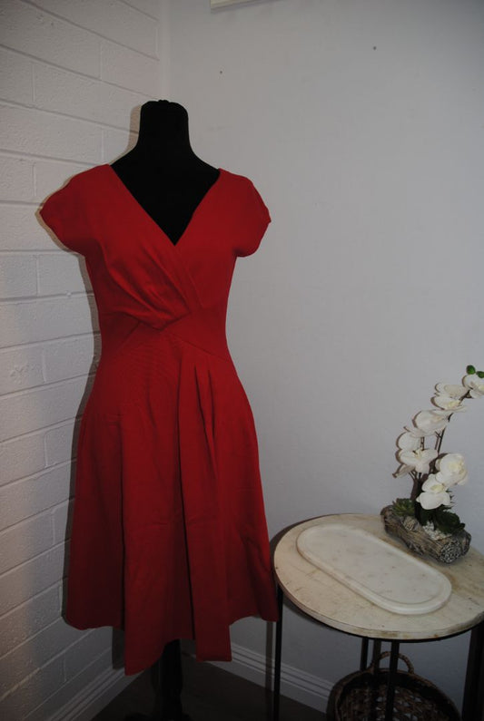 red Armani Collezioni v neck fit and flare, 2
