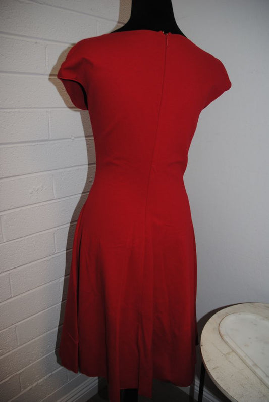 red Armani Collezioni v neck fit and flare, 2