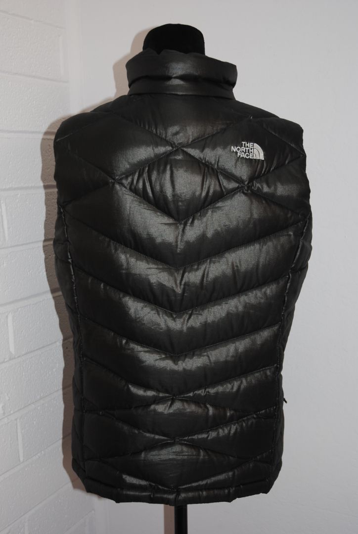 North Face Black Puffer Vest M